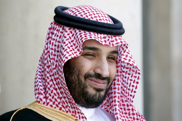 FILE PHOTO: Saudi Arabia&#039;s Deputy Crown Prince Mohammed bin Salman reacts upon his arrival at the Elysee Palace in Paris, France, June 24, 2015. REUTERS/Charles Platiau/File Photo