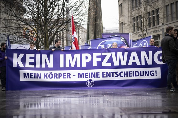 Demonstration von Mass-Voll gegen den Impfpflichtparagrafen im neuen St. Galler Gesundheitsgesetz, am Samstag, 14. Februar 2026, in St. Gallen. (KEYSTONE/Gian Ehrenzeller)