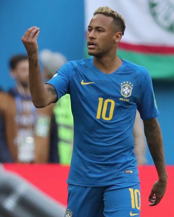 epa06830406 Neymar of Brazil reacts during the FIFA World Cup 2018 group E preliminary round soccer match between Brazil and Costa Rica in St.Petersburg, Russia, 22 June 2018.

(RESTRICTIONS APPLY:  ...