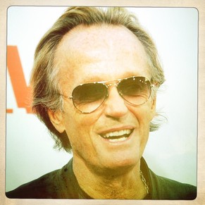 Peter Fonda.