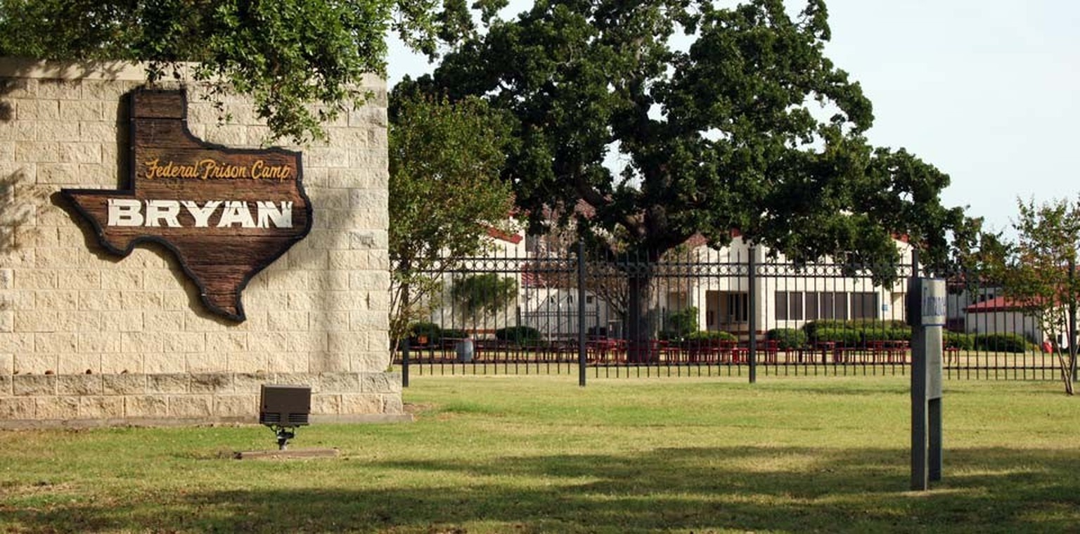 Sign and front fence of Federal Prison Camp in Bryan, Texas.
https://en.wikipedia.org/wiki/Federal_Prison_Camp,_Bryan#/media/File:FPC_Bryan.jpg
