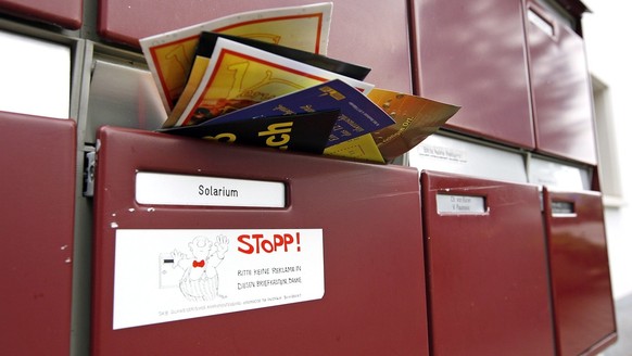 briefkasten, werbung, flyer, post, stopp-werbung kleber, kleber stopp werbung, keine werbung, keystone