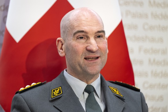 Korpskommandant Thomas Suessli, Chef der Armee spricht an einer Medienkonferenz, am Mittwoch, 26. Februar 2025, in Bern. (KEYSTONE/Peter Schneider)