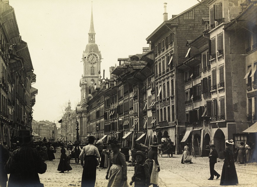 1895: Spitalgasse.&nbsp;