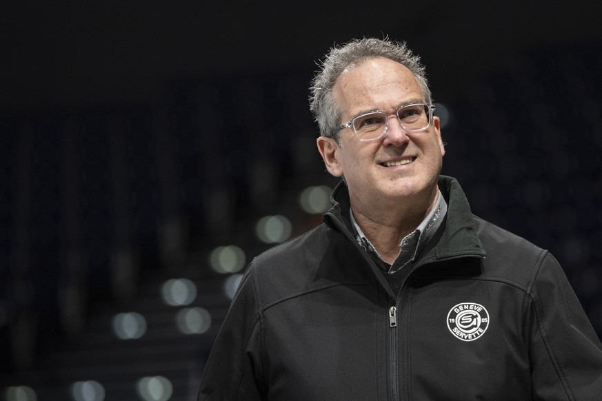 Servettes Cheftrainer Patrick Emond im ersten Eishockey Playoff-Halbfinalspiel der National League zwischen den ZSC Lions und dem Geneve-Servette HC am Sonntag 25. April 2021, im Zuercher Hallenstadio ...