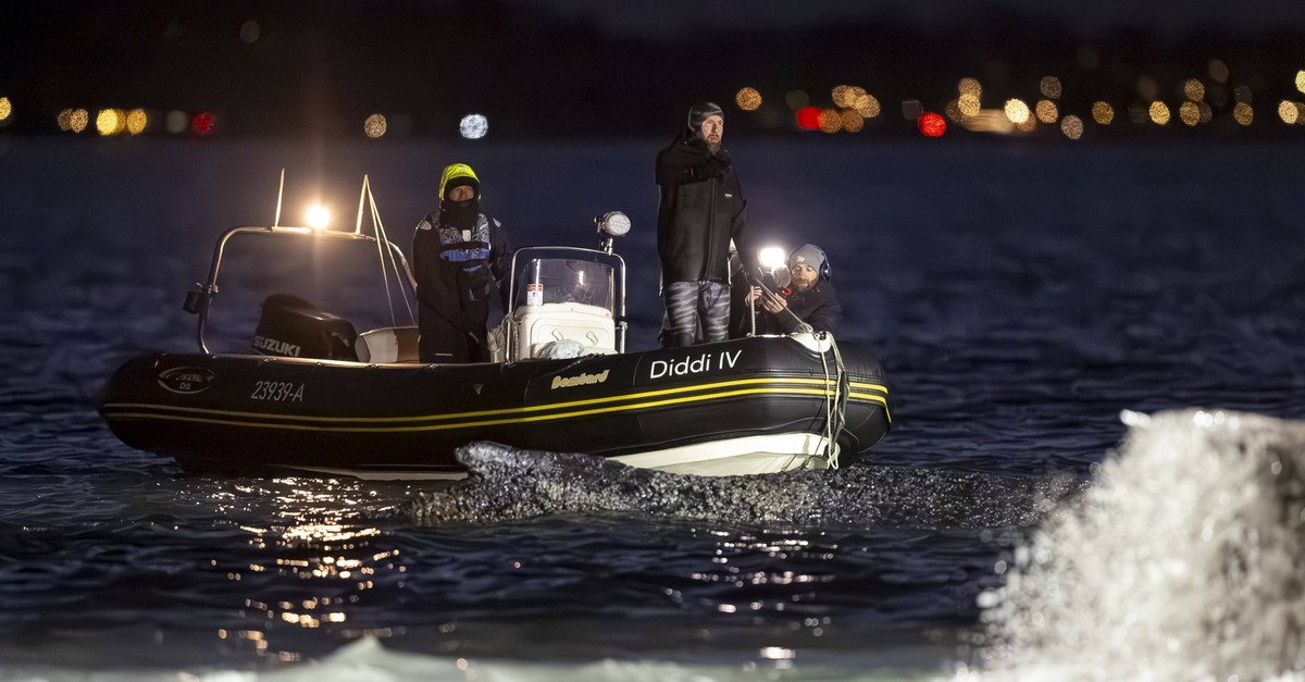 Aufregung in Deutschland: Der gestrandete Wal ist verschwunden