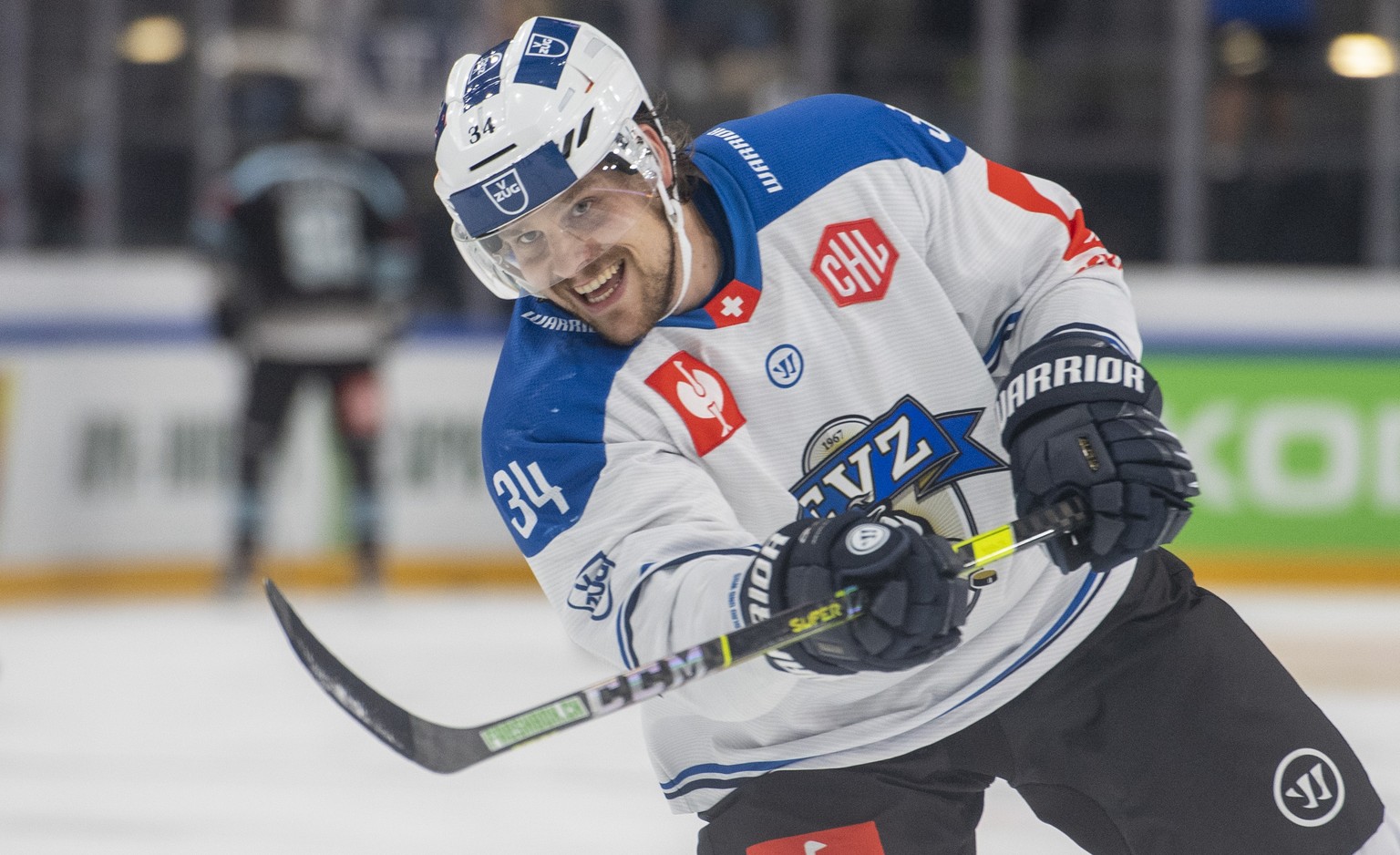 Claudio Cadonau from Zug at worm up the Champions Hockey League group D match between Switzerland&#039;s EV Zug and S