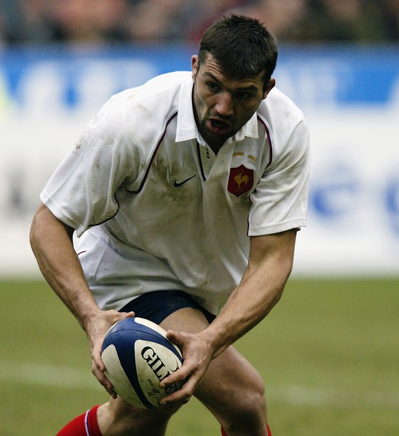 PARIS - FEBRUARY 23: Sebastien Chabal of France runs with the ball during the RBS Six Nations match between France and Scotland held on February 23, 2003 at the Stade De France, in Paris, France. Fran ...