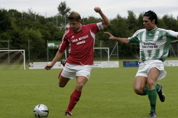 Schon als Captain des SC Cham übernimmt Udo Portmann (links) Verantwortung und führt auf dem Platz.