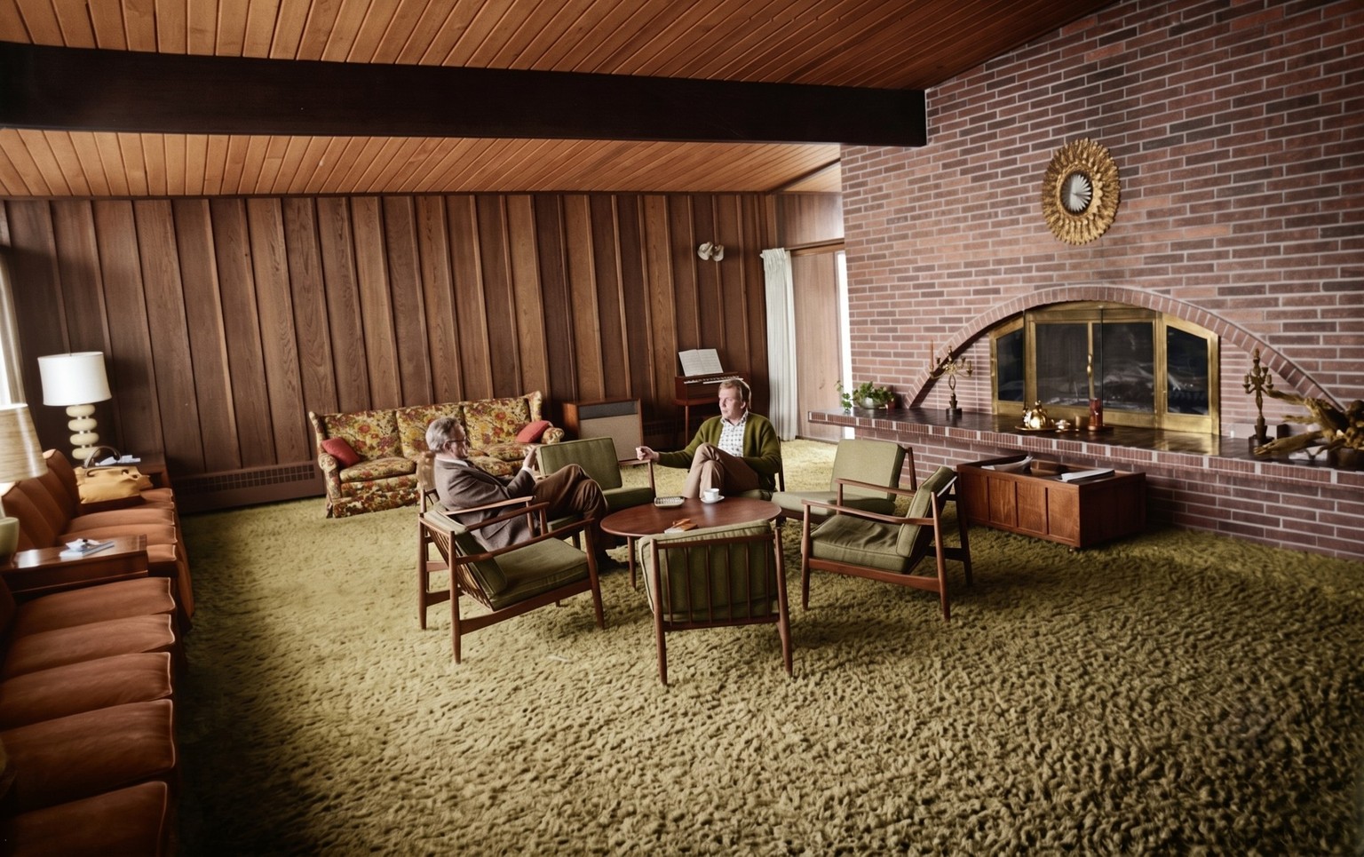 JAN 6 1973, JAN 28 1973; Dr. David Stewart, left, and Royce Clayton, adviser on addicts in industry, in one of the spacious lounges of former sorority house now serving as an empathy center.; (Photo B ...