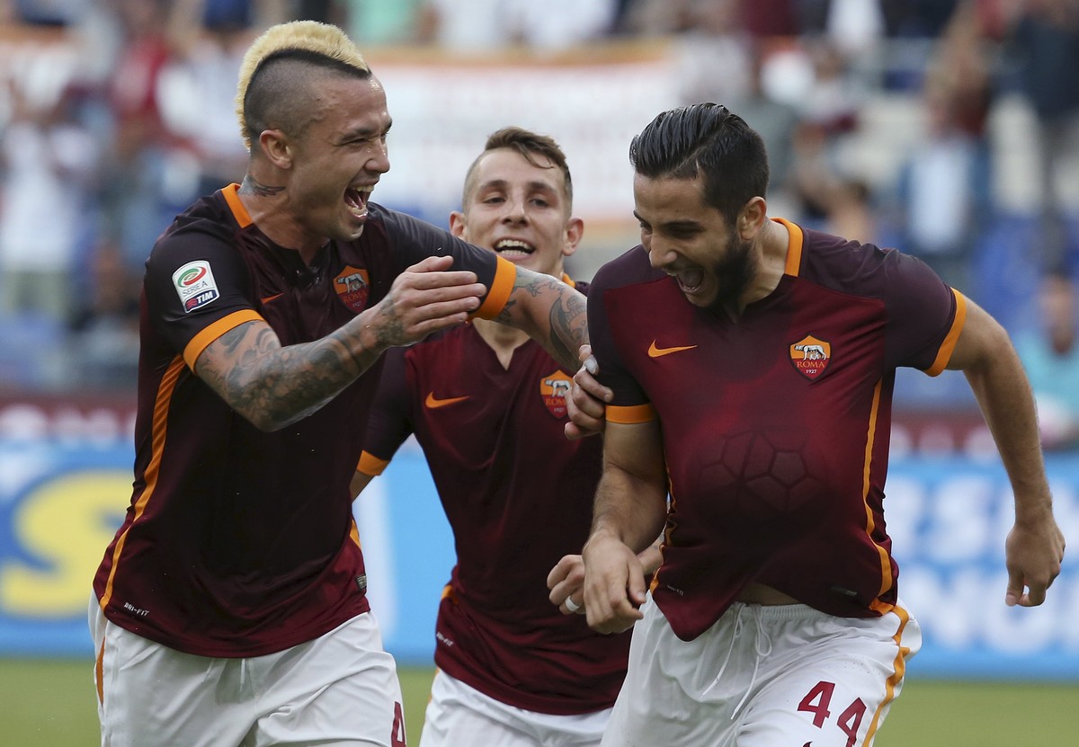 Kostas Manolas freut sich über seinen Treffer.&nbsp;