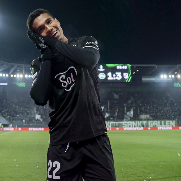 Baio Alberto (VSC) celebrates the 1:3 during the UEFA Conference League soccer match between Switzerland&#039;s FC St. Gallen and Portugal&#039;s Vitoria Guimaraes, on Thursday, December 12, 2024, at  ...