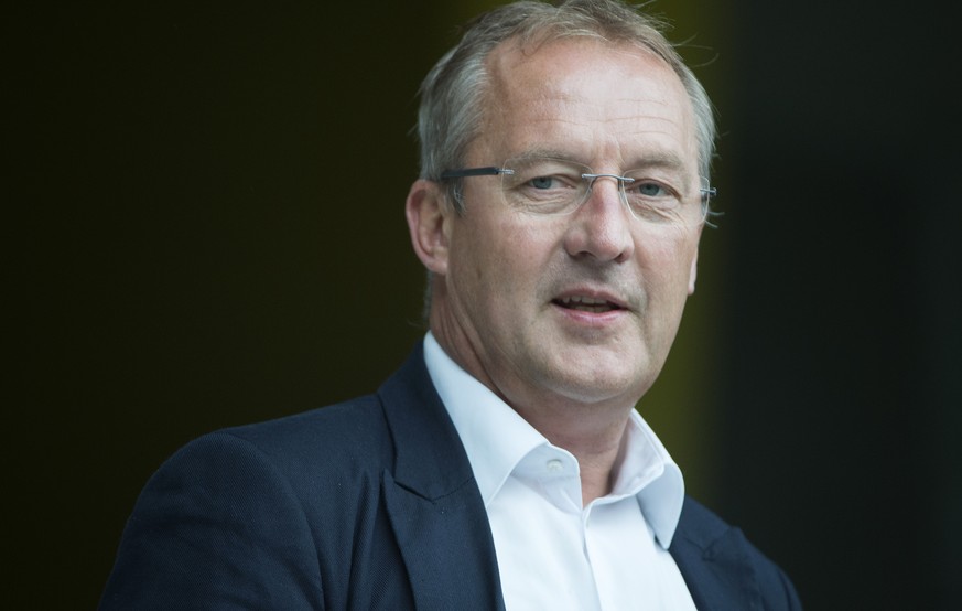 YBs Sportchef Fredy Bickel, waehrend einem Interview, am Dienstag 8. Juli 2014 im Stade de Suisse in Bern. (KEYSTONE/Marcel Bieri)