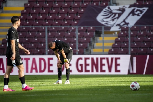 Deception du defenseur genevois Steve Rouiller, lors de la rencontre de demi-finale de la Coupe de Suisse entre Servette FC et FC St. Gallen le mercredi 5 mai 2021 au Stade de Geneve a Geneve. (KEYSTO ...