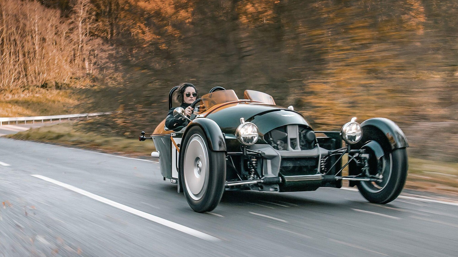 Morgan Super 3 auto retro design https://www.morgan-motor.com/super-3/
