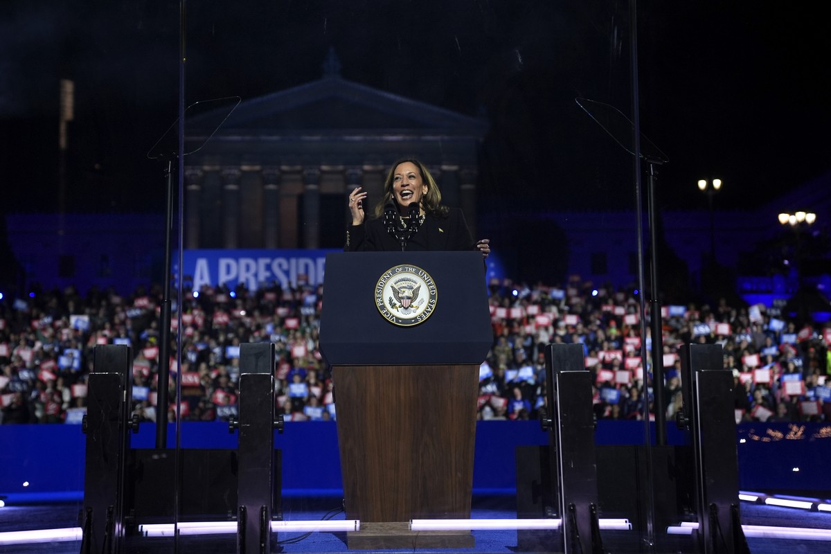 Democratic presidential nominee Vice President Kamala Harris speaks during a campaign rally outside the Philadelphia Museum of Art, Monday, Nov. 4, 2024, in Philadelphia. (AP Photo/Matt Rourke)