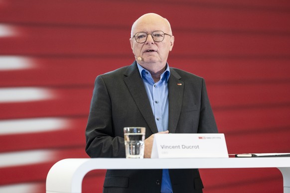 Vincent Ducrot, CEO SBB, informiert ueber die Vergabe der Produktion von 116 Doppelstockzuegen fuer die Zuercher S-Bahn und die Westschweiz an Siemens Mobility, am Freitag, 7. November 2025 am SBB Hau ...