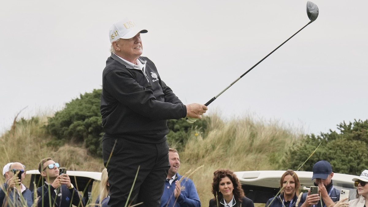 Golf statt Gebet: Trump stösst seine Fundamentalisten-Fans vor den Kopf