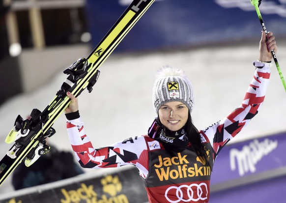 Anna Fenninger of Austria smiles after winning the women's giant slalom event at the Alpine Skiing World Cup in Are March 13, 2015. REUTERS/Pontus Lundahl/TT News Agency (SWEDEN - Tags: SPORT SKIING) ATTENTION EDITORS - THIS IMAGE WAS PROVIDED BY A THIRD PARTY. THIS PICTURE IS DISTRIBUTED EXACTLY AS RECEIVED BY REUTERS, AS A SERVICE TO CLIENTS. FOR EDITORIAL USE ONLY. NOT FOR SALE FOR MARKETING OR ADVERTISING CAMPAIGNS. SWEDEN OUT. NO COMMERCIAL OR EDITORIAL SALES IN SWEDEN. NO COMMERCIAL SALES