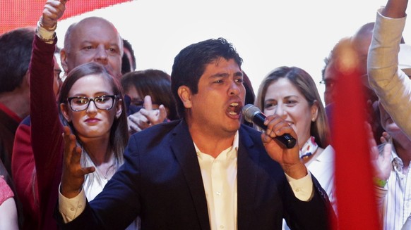 Costa Rica newly elected president Carlos Alvarado of the Citizen Action Party gives his winning speech after being declared the winner of the presidential election runoff in San Jose, Costa Rica, Sun ...