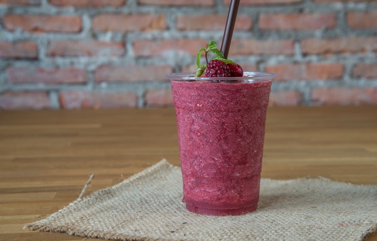blackberry slushie brombeer slushie trinken drink sommer