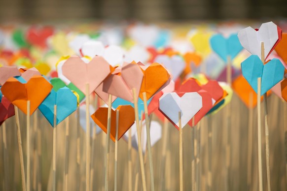 230412 -- SIEM REAP, April 12, 2023 -- Origami hearts are displayed at the complex of the Angkor Archeological Park in Siem Reap province, Cambodia on April 11, 2023. Cambodia s display of origami hea ...