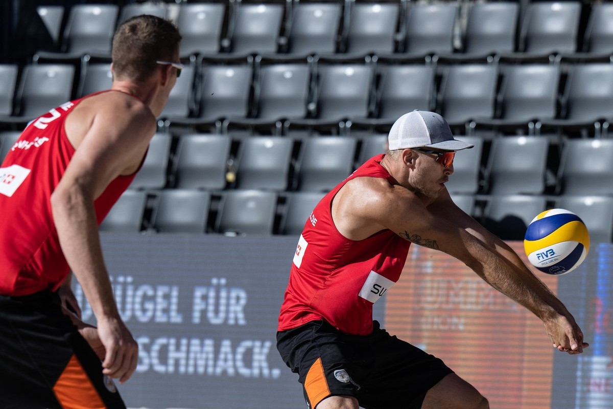 Netherland's Steven van de Velde, right, and Christiaan Varenhorst in action during the bronce medal game at the Elite Beach Pro Tour, on Saturday, July 9, 2022, in Gstaad, Switzerland. (KEYSTONE ...