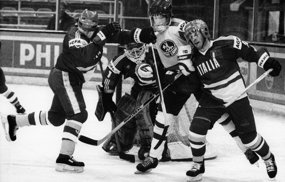 Die Schweizer Hockey-Nati schafft 1986 den Wiederaufstieg in die A-Gruppe.