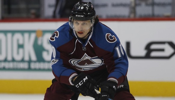 Colorado Avalanche right wing Sven Andrighetto, of Switzerland, looks for a pass as he drives to the net against the St. Louis Blues in the third period of an NHL hockey game Sunday, March 5, 2017, in ...