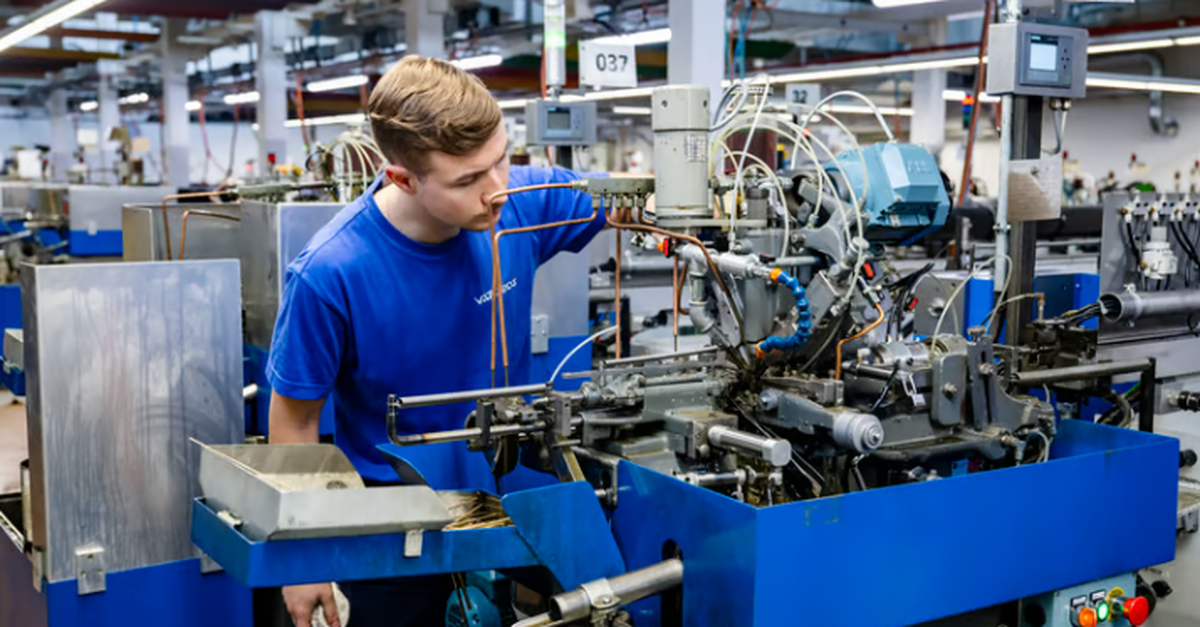 schon-15-000-jobs-verschwunden-was-mit-unserer-industrie-los-ist