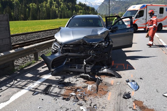 Das Unfallauto bei Schiers GR.