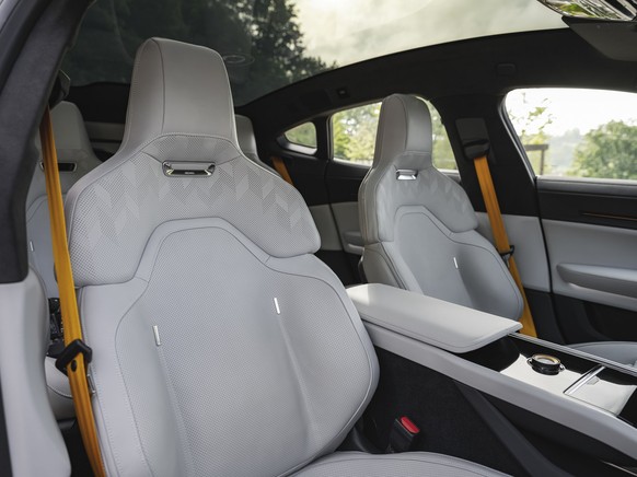 Polestar 5