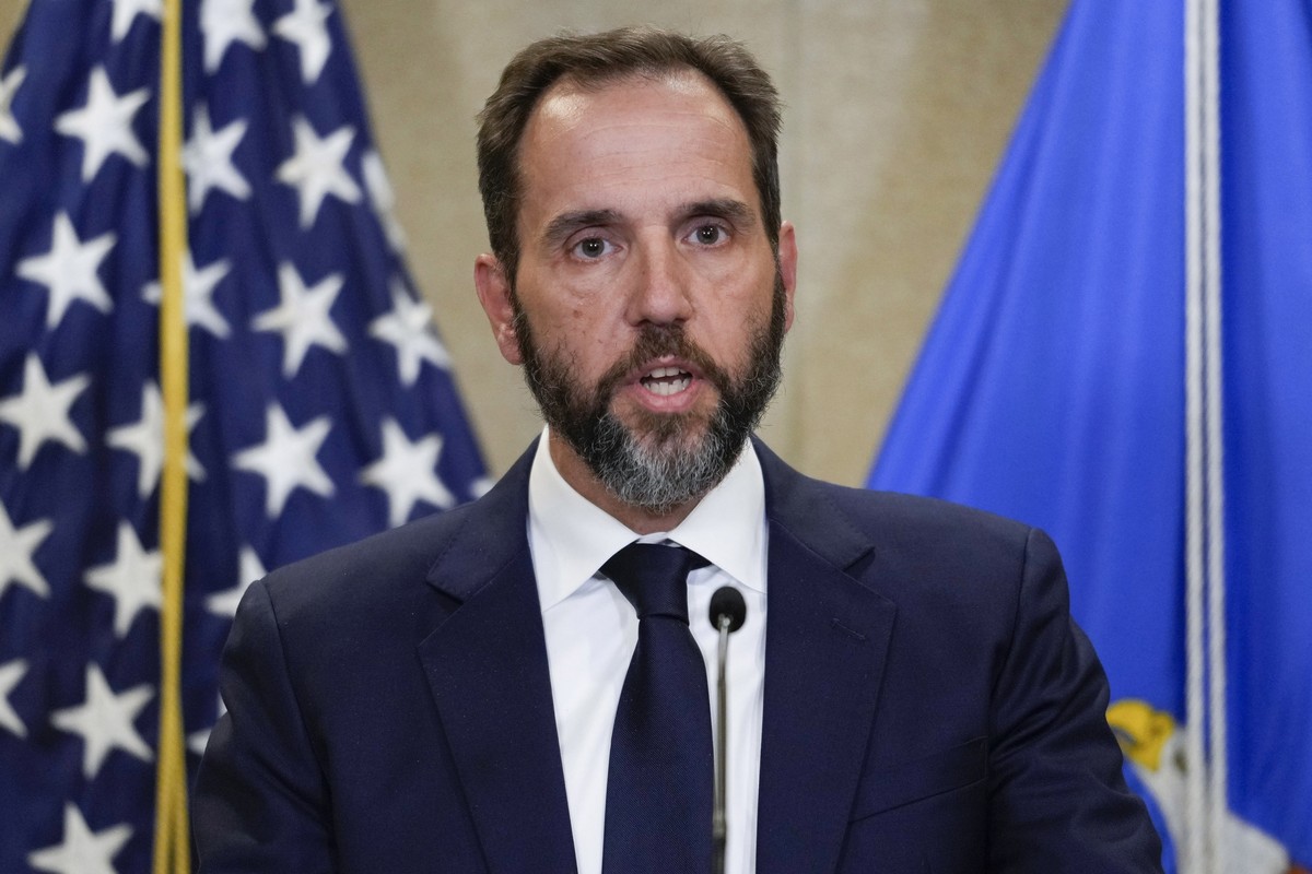 FILE - Special counsel Jack Smith speaks to the media about an indictment of former President Donald Trump, Aug. 1, 2023, at an office of the Department of Justice in Washington. (AP Photo/J. Scott Ap ...