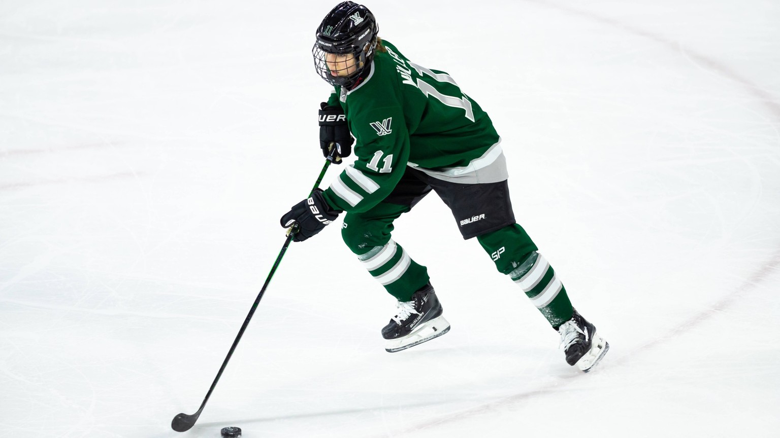 PWHL 2024: Montreal vs Boston FEB 4 February 4, 2024 Lowell, Massachusetts, USA Boston forward Alina Muller 11 possesses the puck during a PWHL regular season game between Boston and Montreal at Tsong ...