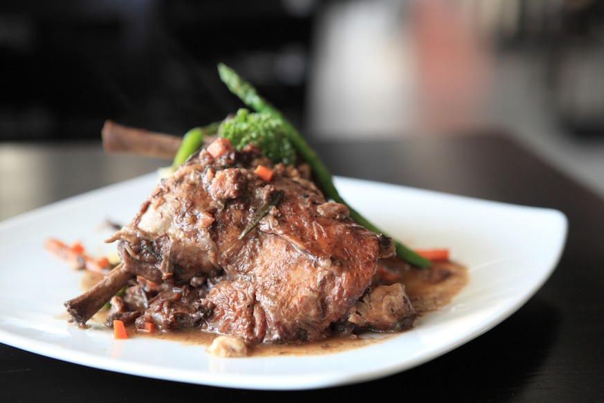 Sein Coq au Vin wurde ihm zum Verhängnis: Gourmet-Gastronom in den USA bekommt eine Millionenbusse (Symbolbild).