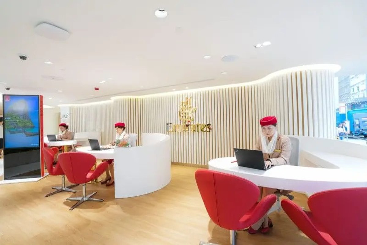 Emirates shop store Laden Hongkong Hong Kong