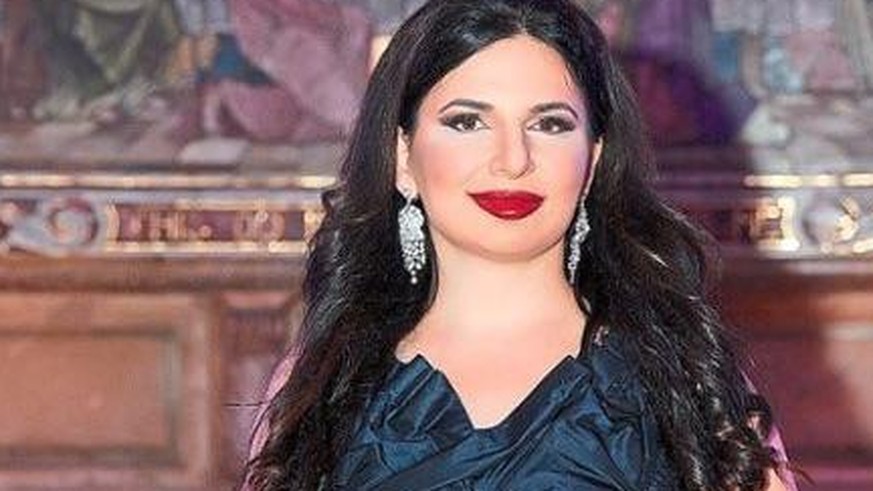 Ruja Ignatova: Die Frau hinter der vermeintlichen Krypto-Währung Onecoin bleibt verschwunden. Andere sitzen nun für ihr Geschäftsmodell vor Gericht.