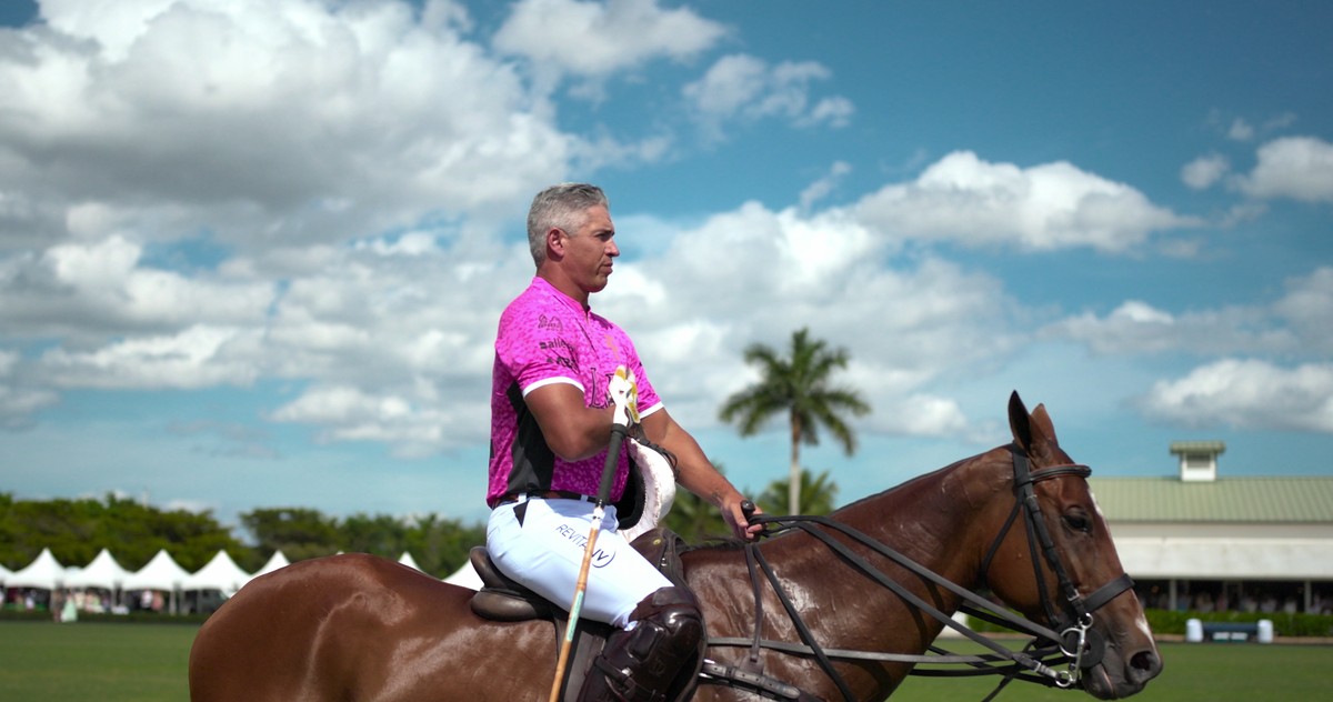 Louis Devaleix, un cliché sur pattes et sur cheval.