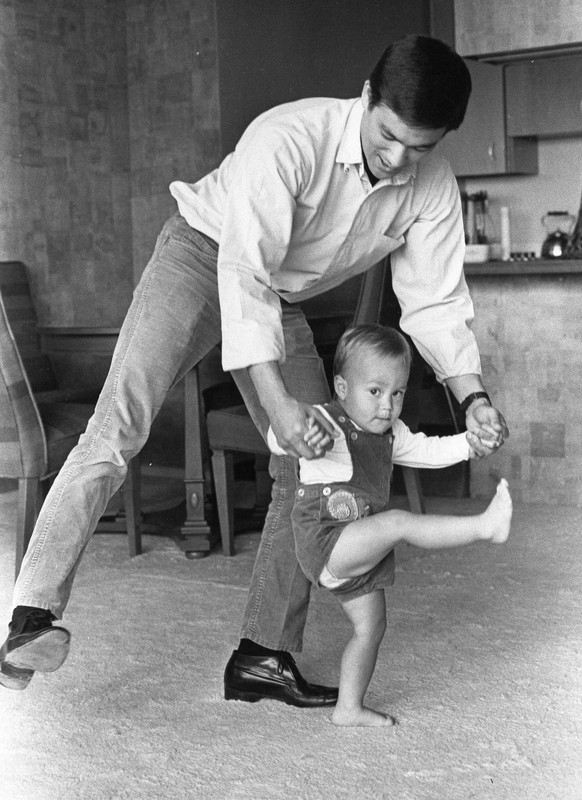 July 18, 2011 - BRUCE LEE with son Brandon Lee. - ZUMAg49_ 1967
