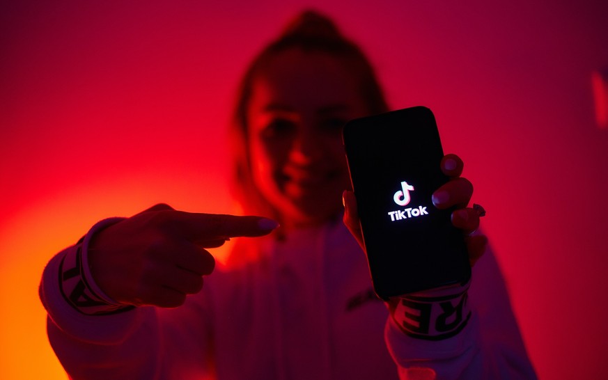 Psst, liebe TikTok-Kinder! Onkel Xi liest jetzt mit