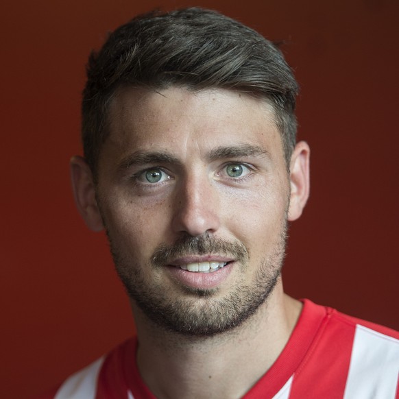 Gianluca Frontino FC Thun am Montag, 22. Juni 2015, in der Stockhorn Arena in Thun. (KEYSTONE/Marcel Bieri)