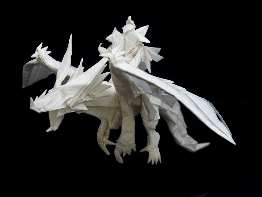 Origami-Figur Lord of the Dragon von Juho Könkkölä.