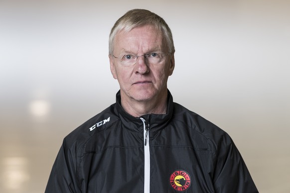 Portrait von SC Bern Cheftrainer Kari Jalonen, am Dienstag, 14. August 2018 vor dem Training in Bern. (KEYSTONE/Alessandro della Valle)
