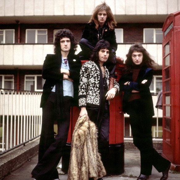 Queen 1937: Brian May, Roger Taylor, Freddie Mercury and John Deacon
