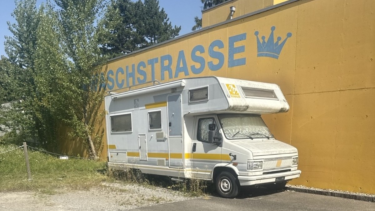 Auktion-f-r-dieses-Wohnmobil-startete-bei-1-Franken-so-hoch-ist-der-Zwischenstand