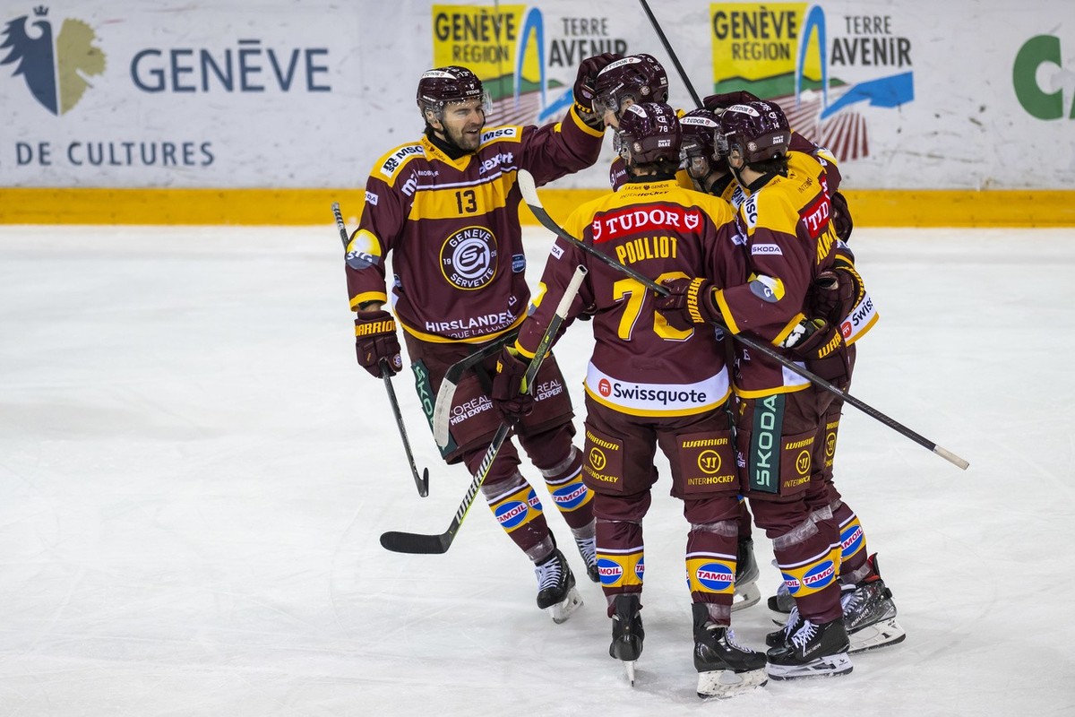 Les joueurs genevois laissent eclater leur joie, lors du match du championnat suisse de hockey sur glace de National League entre Geneve-Servette HC, GSHC, et HC Lugano, HCL, ce jeudi 27 fevrier 2025  ...