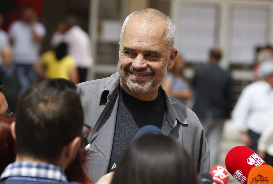 Der Albanische Premier Edi Rama war anderer Meinung – er lobte den guten Ablauf der Wahlen.&nbsp;