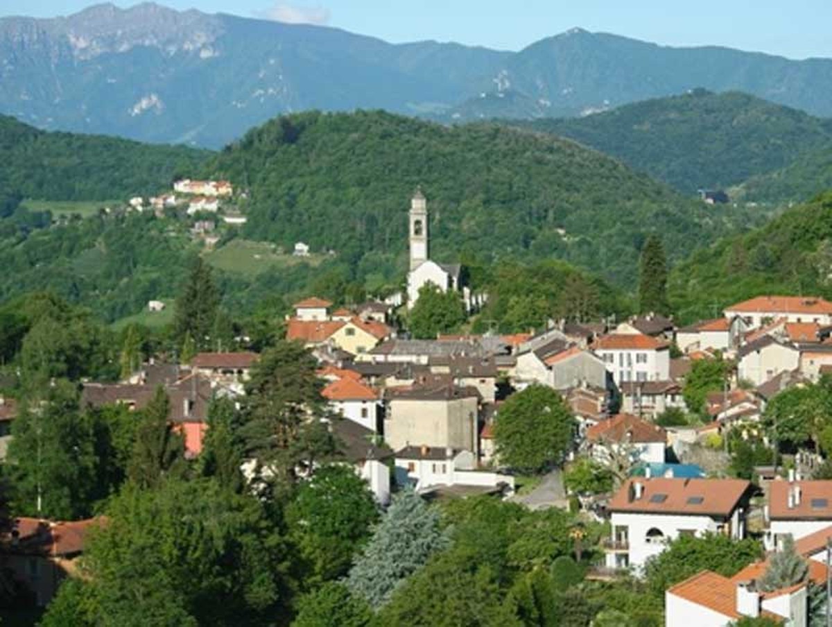 Das malerische Astano im Tessin. Grenznähe und Kantonsstrasse sind gut für Fluchtwegsplanung. Drogen gibt es hier aber keine.&nbsp;