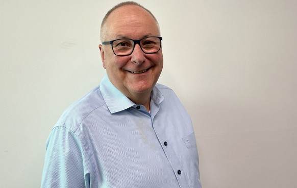 Jean-Pierre Benguerel Gruppenleiter und Verkehrsoperator Verkehrsmanagementzentrale Bundesamt für Strassen Astra Emmenbrücke