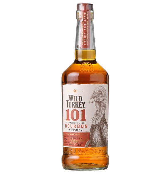 wild turkey 101 bourbon whiskey trinken drinks https://wildturkeybourbon.com/about/our-products/